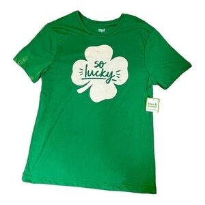 ST. Patrick's Day So Lucky T-Shirt Green and White Graphic Tee Women's Size M